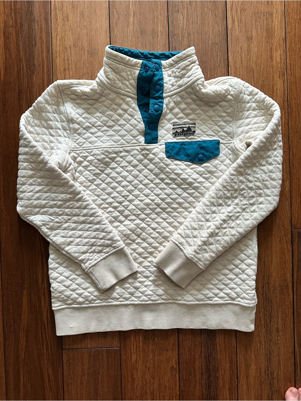 Patagonia Women’s Quilted Cream Pullover - Size XS